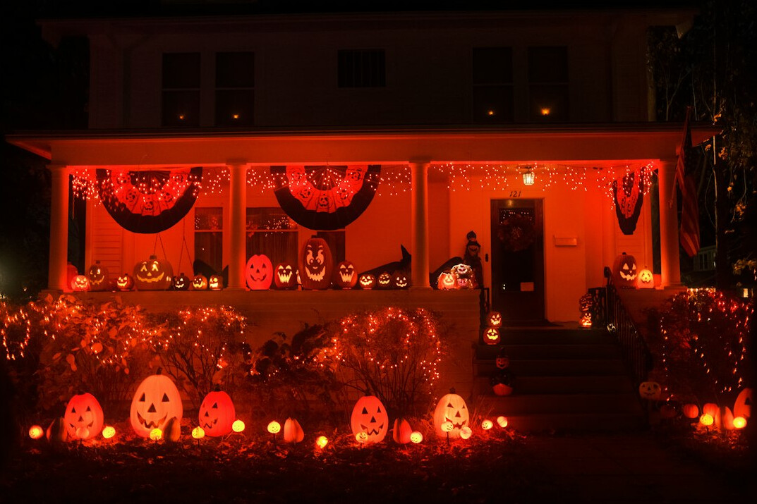 haunted house at night